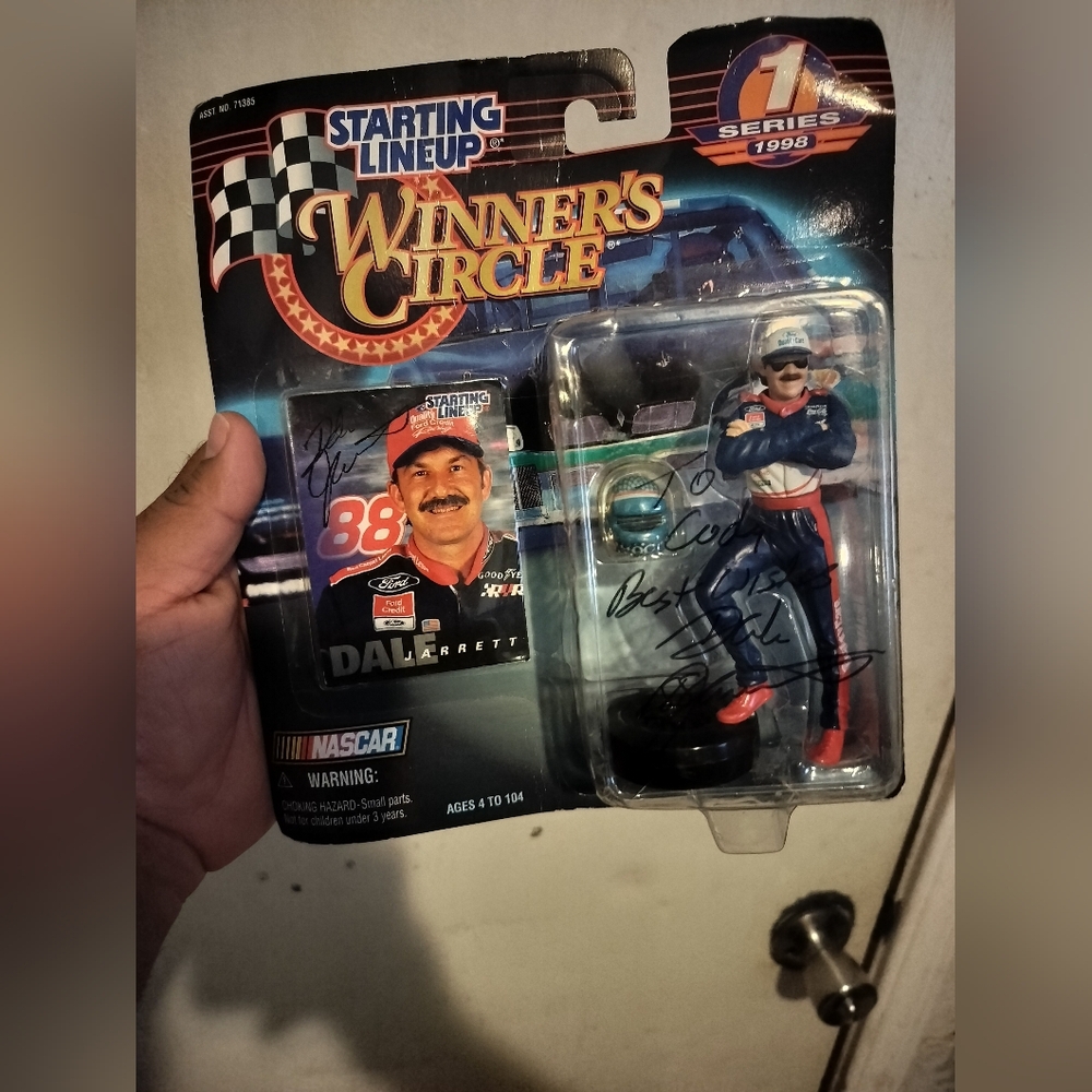 Starting Lineup Winner's Circle NASCAR Figure